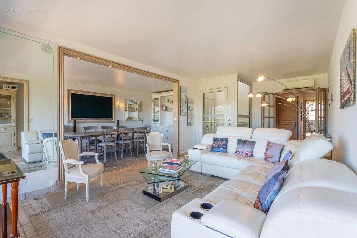 Appartement à SAINT-TROPEZ