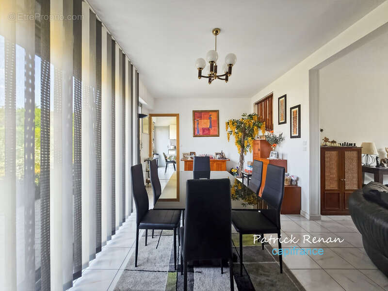 Maison à BOIS-D'ARCY