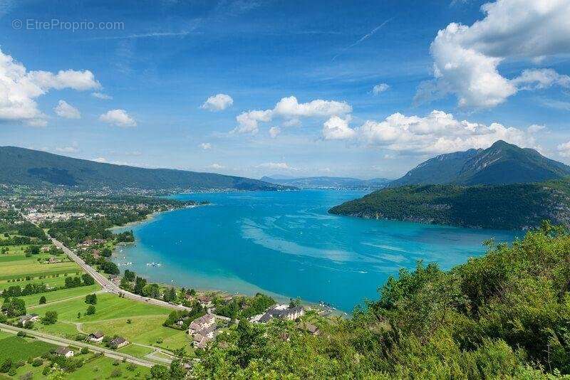 Au centre d'annecy, superbe appartement 4 pieces a etrenner !!! - photo 4