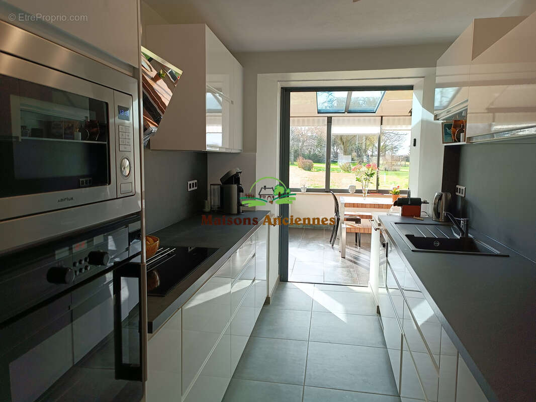 Entre caen et bayeux - maison ancienne 5 pp 192 m2, gîte40 m2, dependance et jardin - photo 5