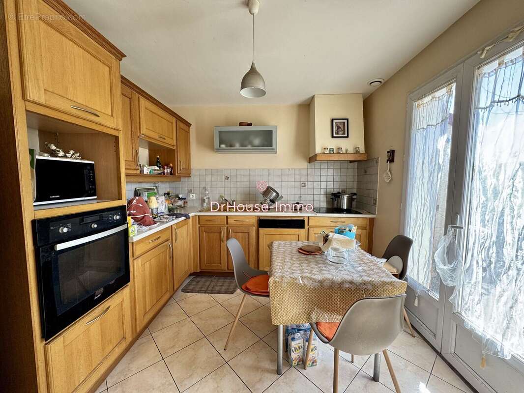 Maison à CORQUILLEROY