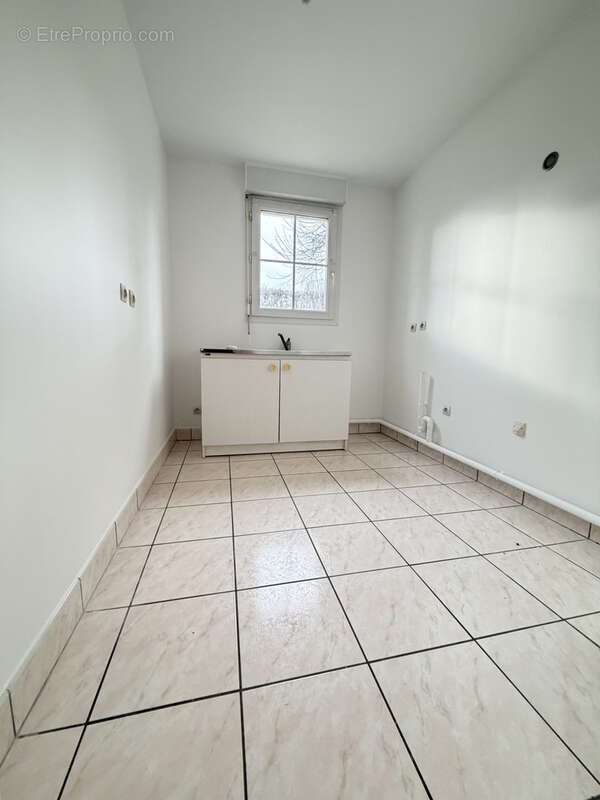 Appartement à LIMOURS