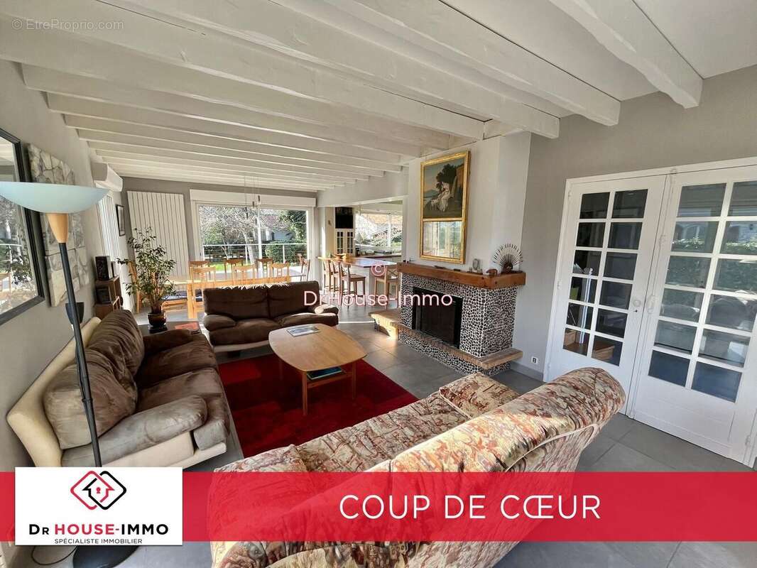 Maison à VILLENAVE-D'ORNON