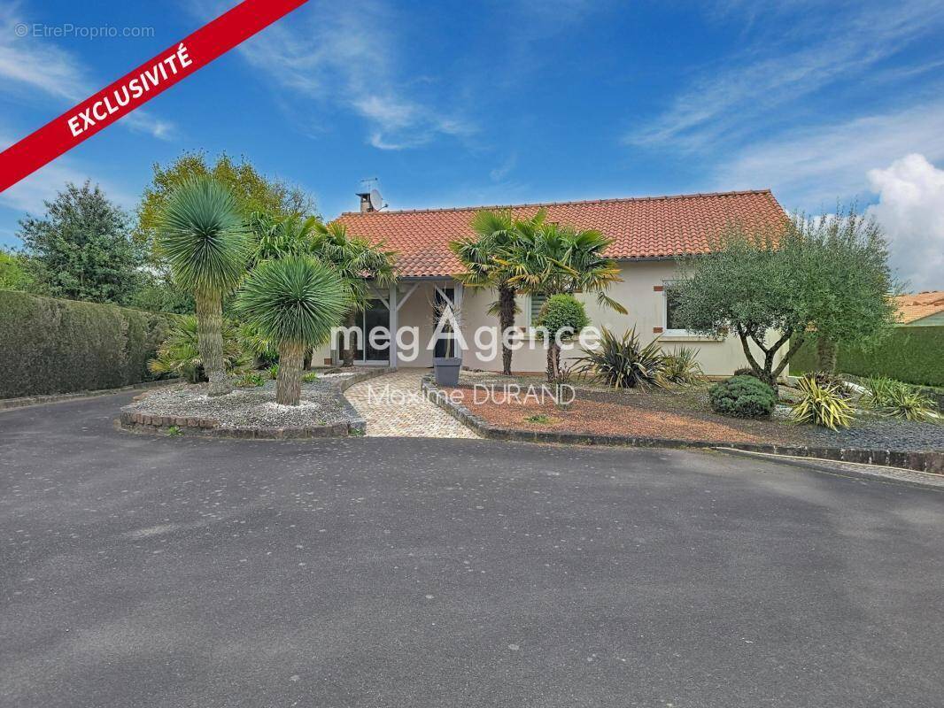 Maison à LA ROMAGNE