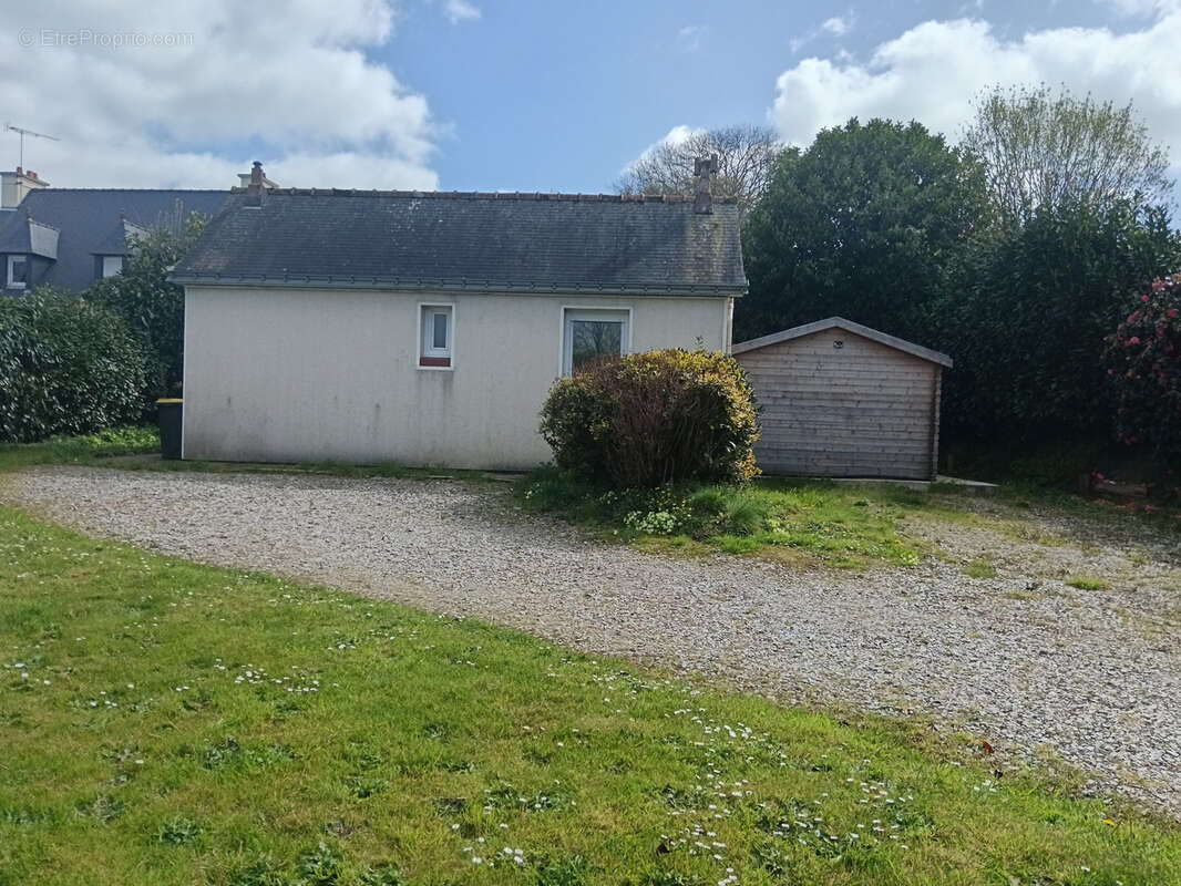 Maison à LE QUILLIO