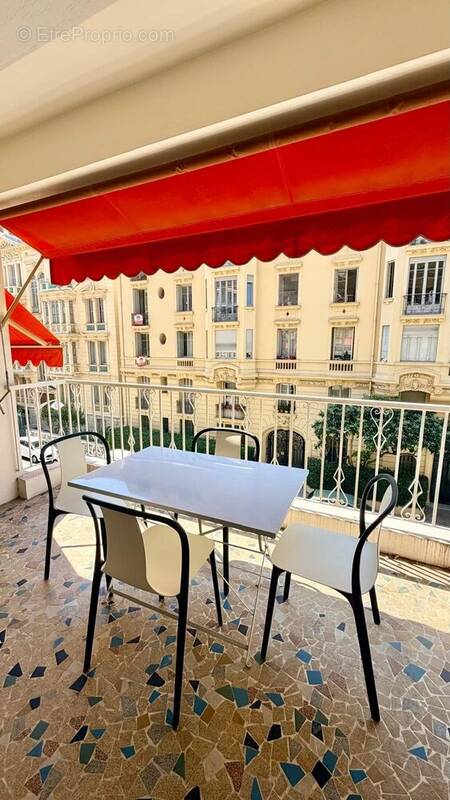 Appartement à NICE