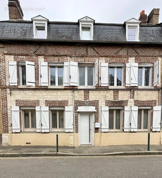 Maison à CAUDEBEC-LES-ELBEUF