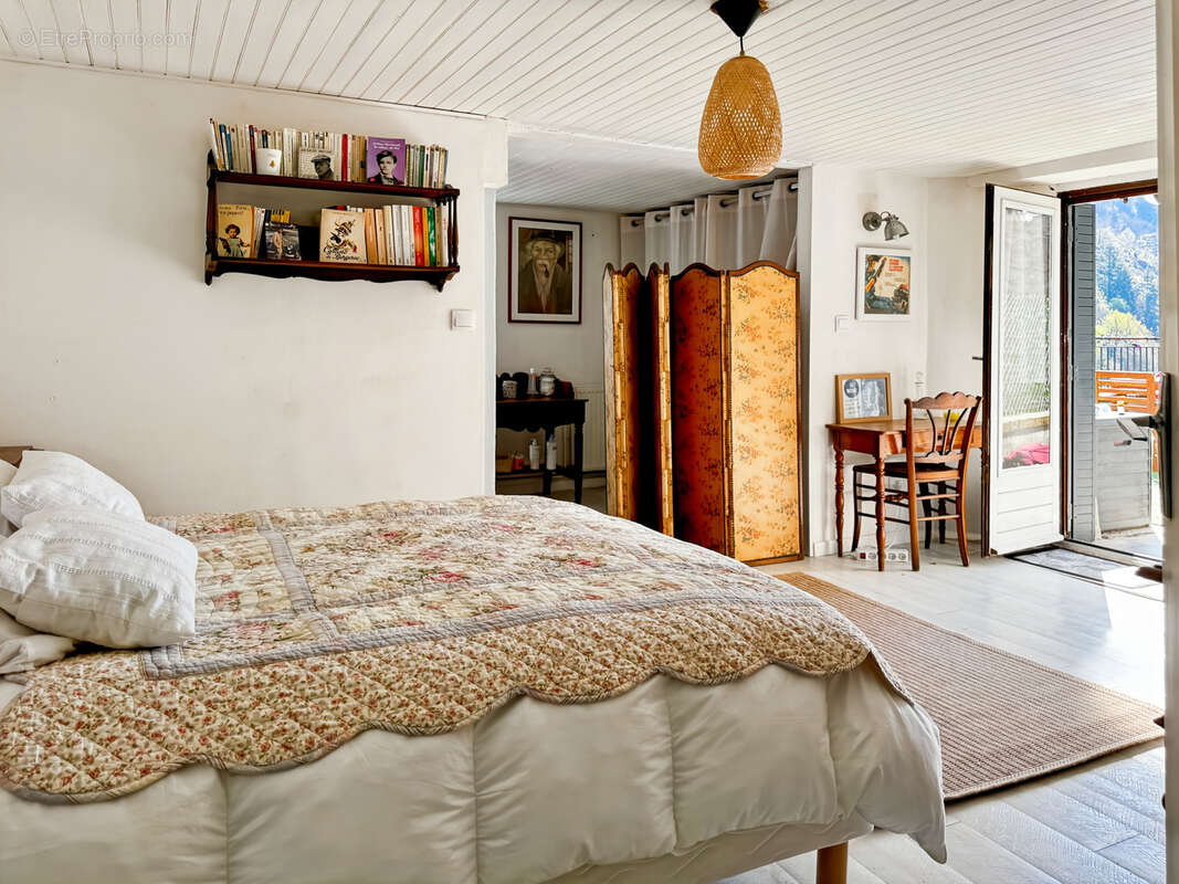 Maison à ANTRAIGUES-SUR-VOLANE