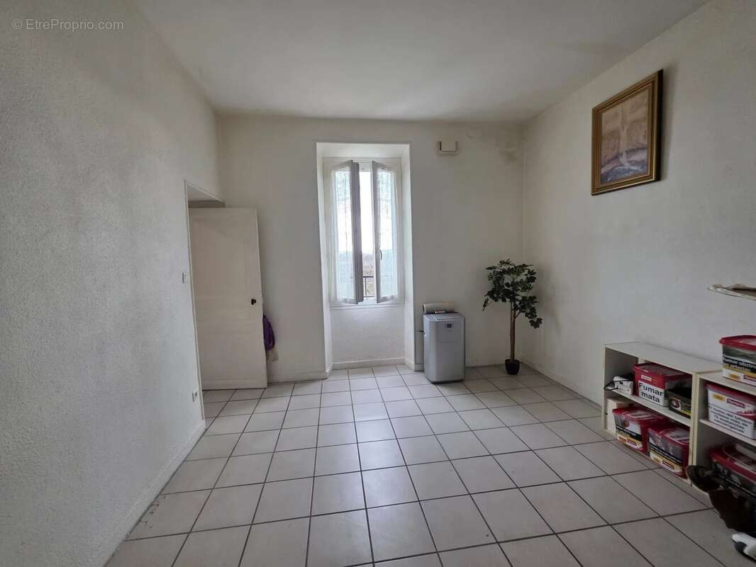 Appartement à LE TEIL