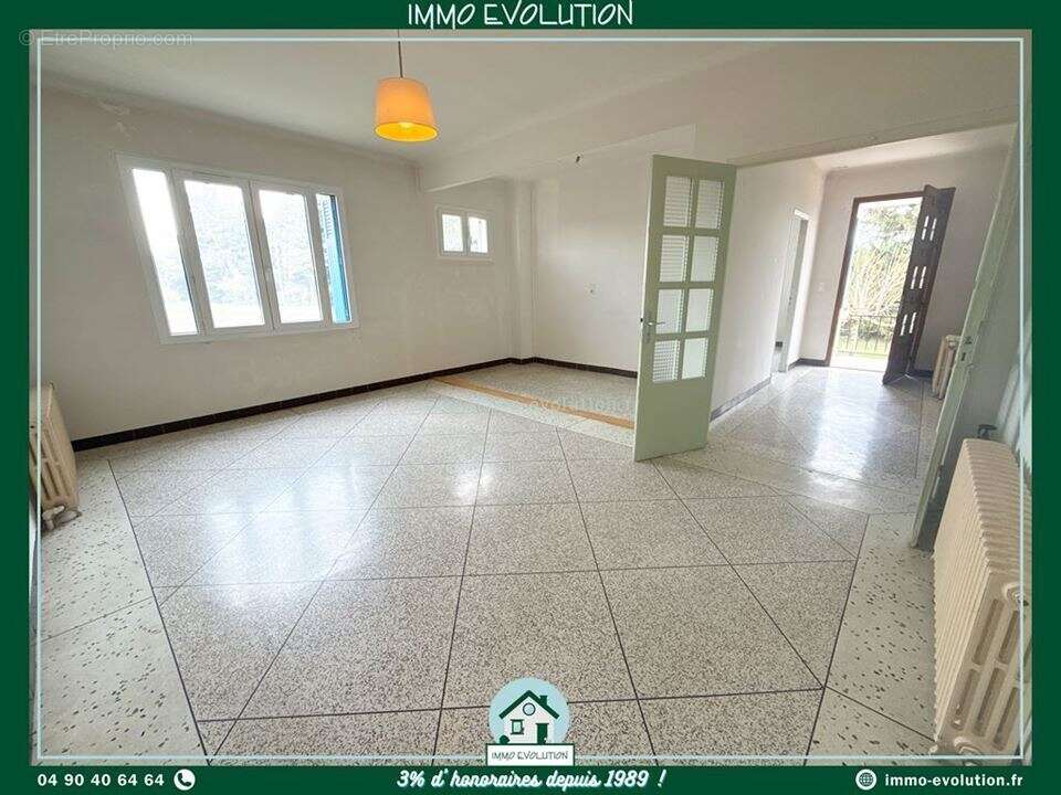 Maison à JONQUIERES