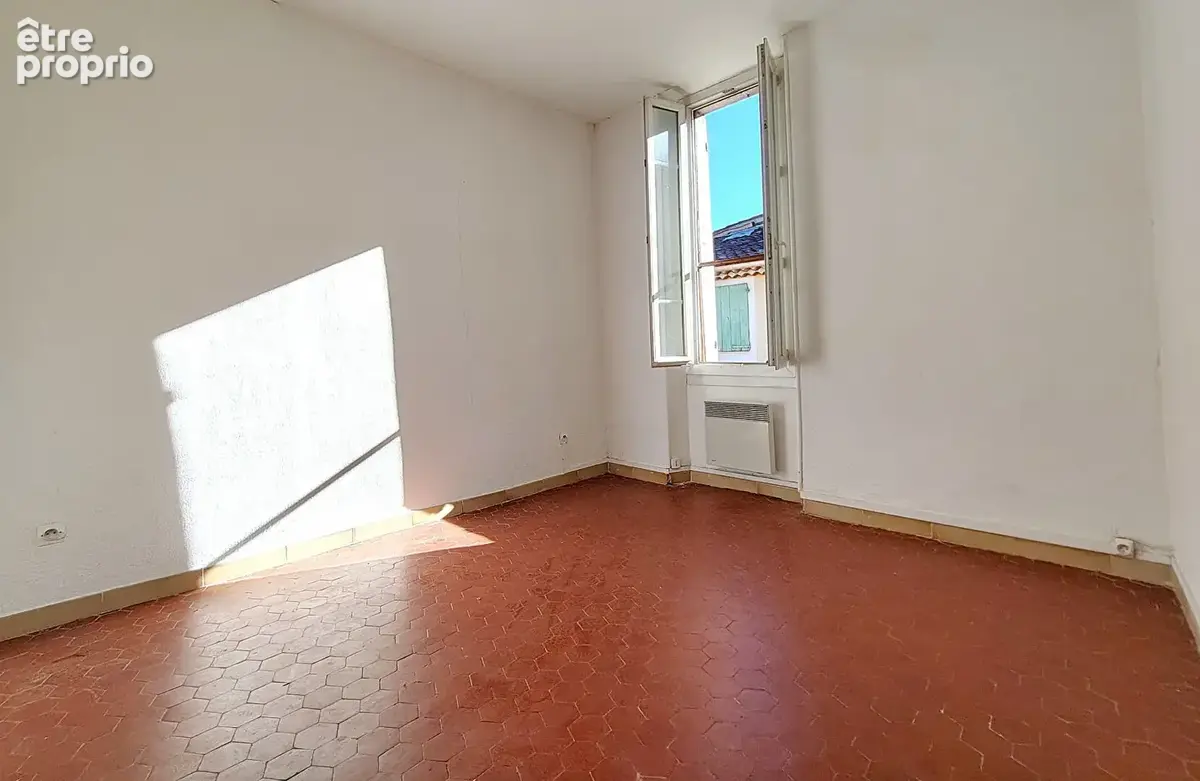 Trets  - 110 m2 - 3 lots - photo 3