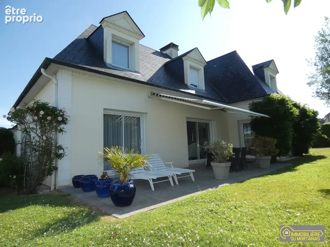 Maison 6 pièces 175 m² à vendre à Saint-Hilaire-Du-Harcouet (50600) - photo 1