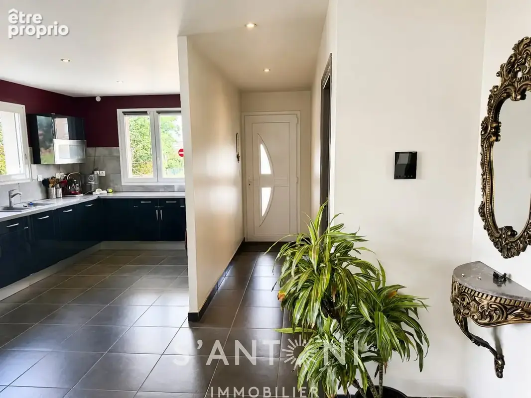 BESSAN  Maison familiale 3 chambres dans un secteur calme et recherché ! - photo 7