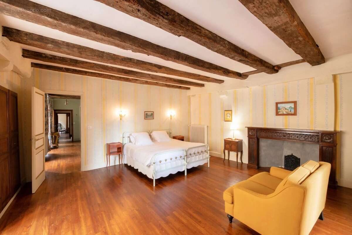 Maison à SARLAT-LA-CANEDA