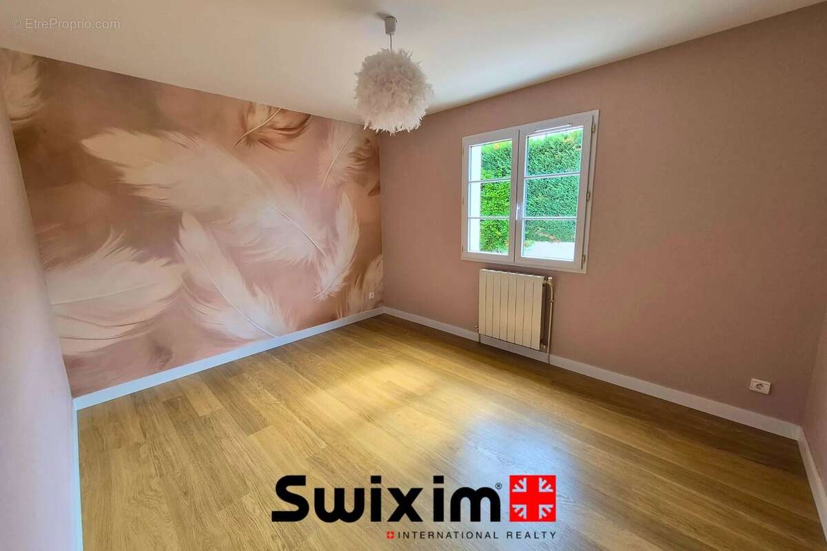 Propriété de 7 piéces avec un appartement de type T3. - photo 6