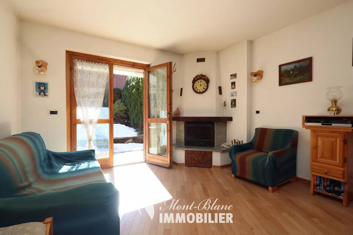 Appartement à LES HOUCHES