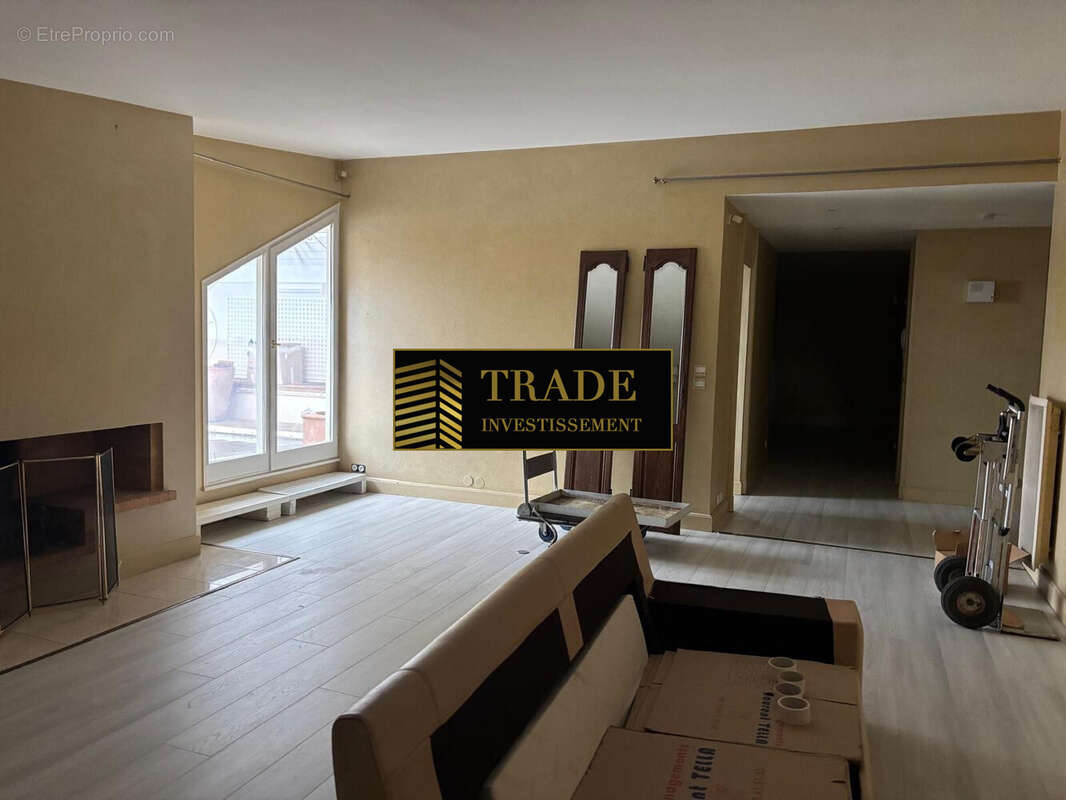 Appartement à CHENNEVIERES-SUR-MARNE