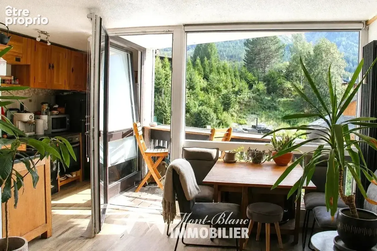 2 pièces avec balcon exposé sud/ouest et vue massif - photo 1