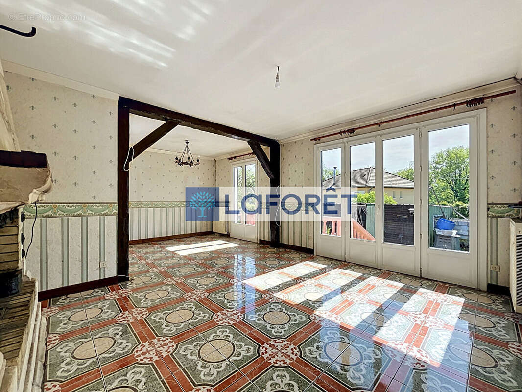 Maison à THONNANCE-LES-JOINVILLE