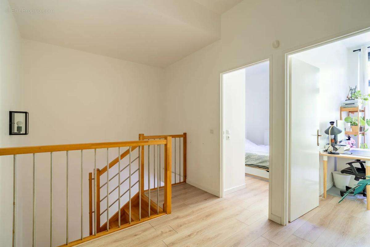 Appartement à STAINS