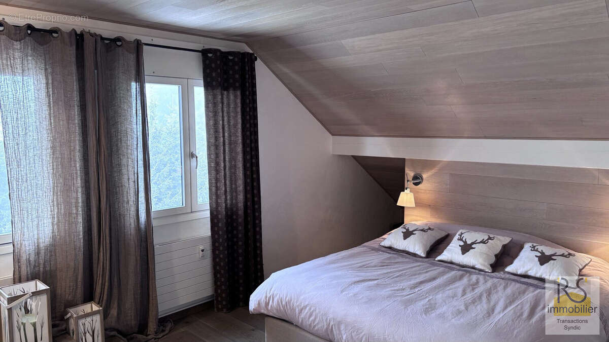 Chambre parentale 2 - Appartement à ARACHES-LA-FRASSE