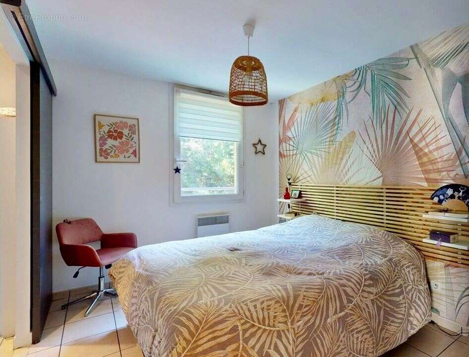 Appartement à GENAY