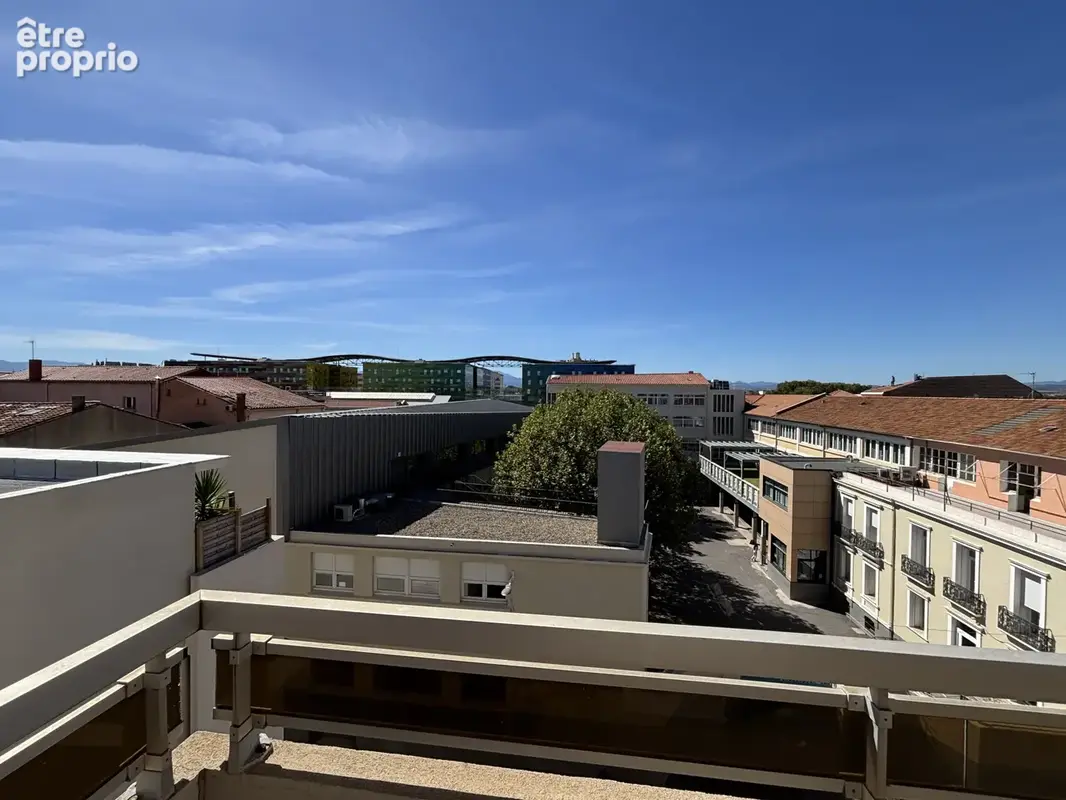 Bel appartement t3 traversant avec terrasse, garage et cave - centre-ville - photo 8