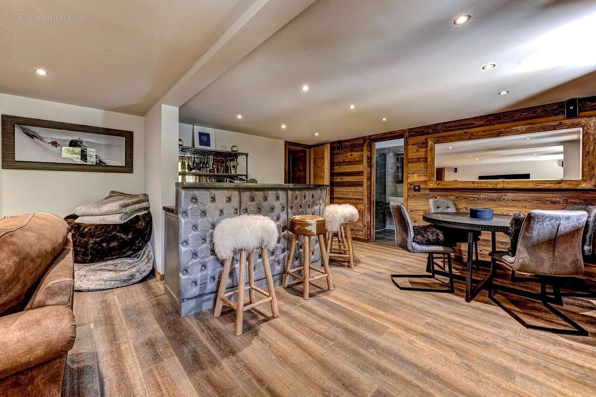 Maison à ARACHES-LA-FRASSE