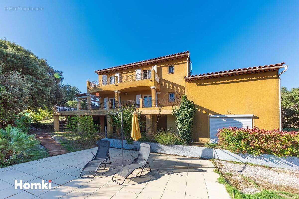 Maison à MONTFORT-SUR-ARGENS