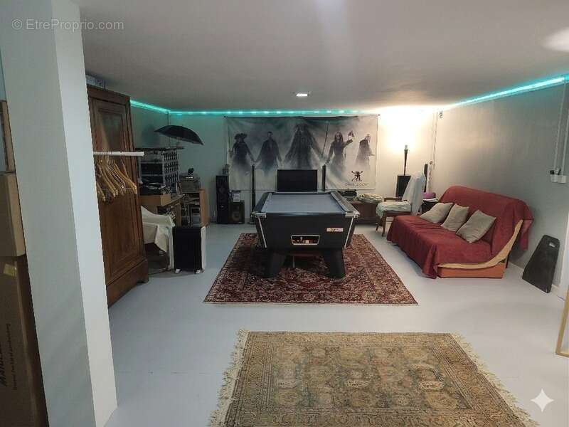 Maison à RUELLE-SUR-TOUVRE