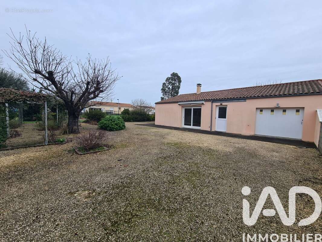 Photo 3 - Maison à SAINT-AGNANT