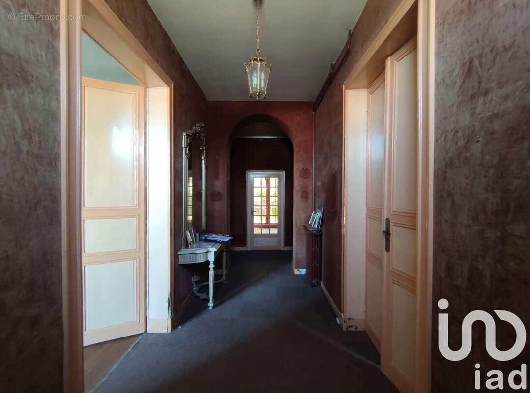 Maison 225 m² à La Fleche  - photo 3