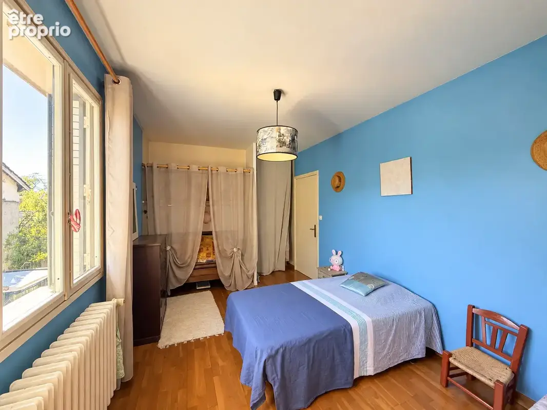 Maison - 220m2 - 8 pièces - photo 9