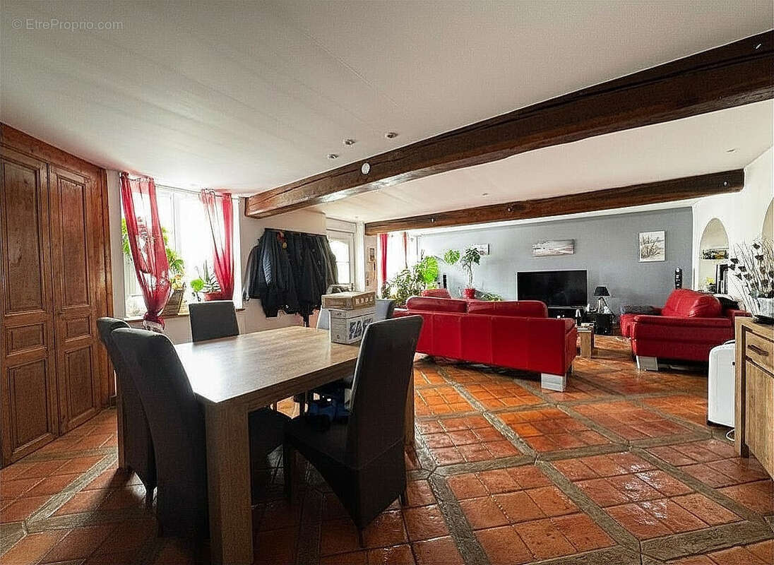 Maison à CHATEAUNEUF-EN-THYMERAIS