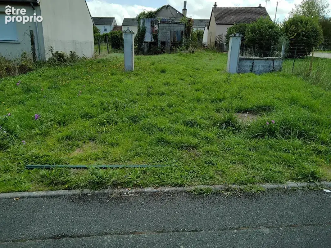 Terrain Deols 654 m2 - photo 2