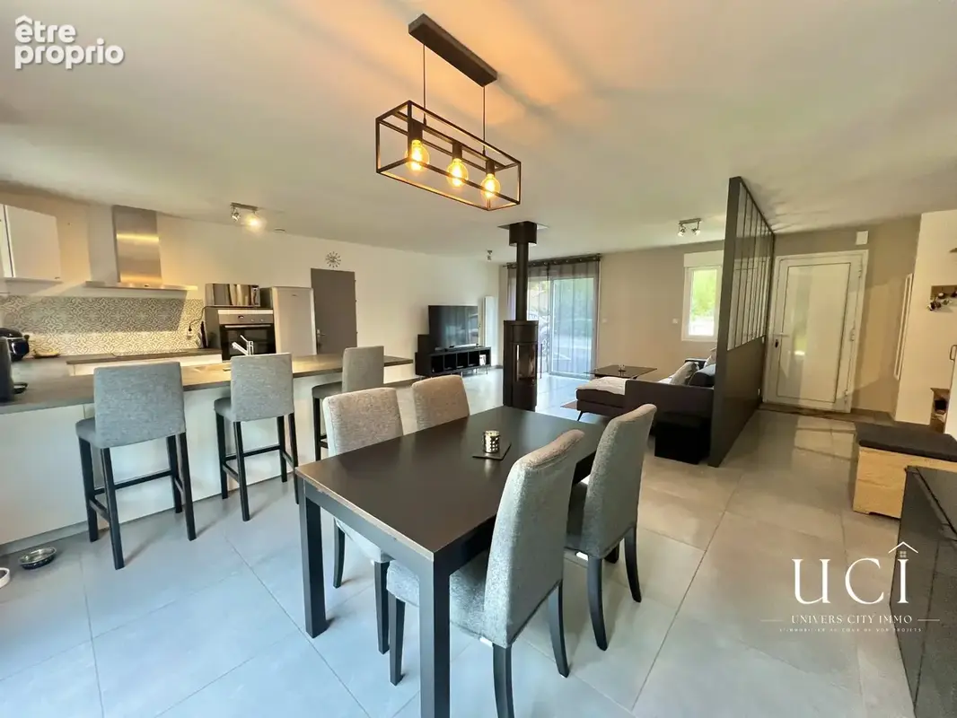 Maison 5 pièces 97 m² à vendre à Geneston (44140) - photo 2