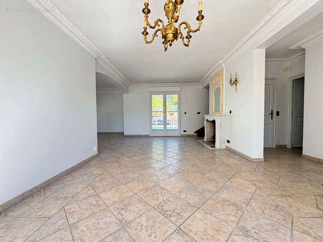 Maison 198m² à saint-pryvé-saint-mesmin - photo 5