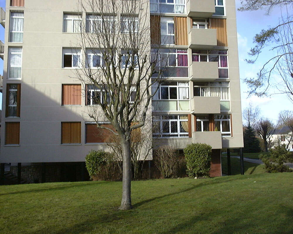 Appartement à MAISONS-LAFFITTE