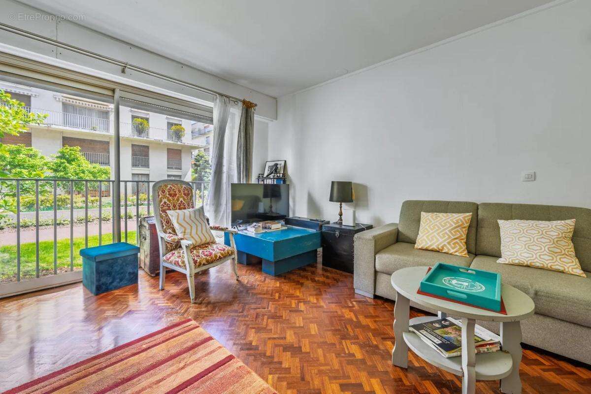 Appartement à VERSAILLES