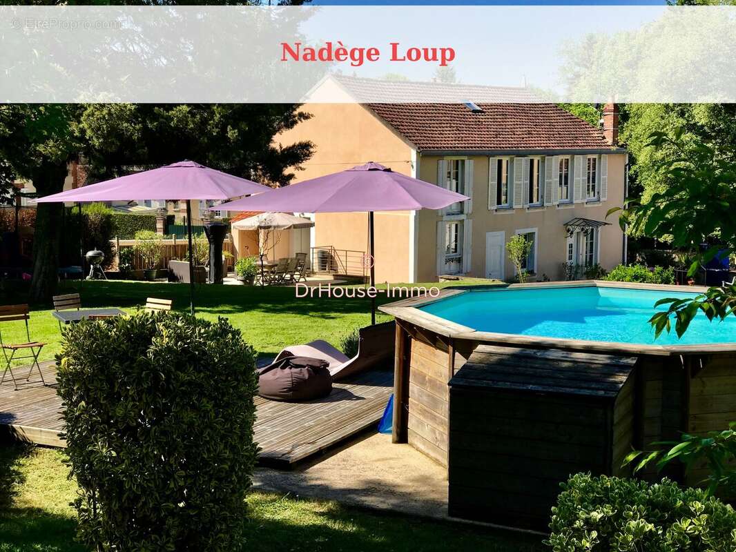 Maison à TOUCY