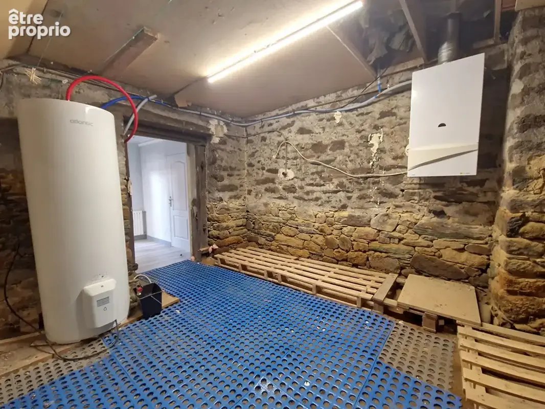 À VENDRE: Ensemble immobilier à Saint-Dolay à 5 minutes du centre ville - photo 7
