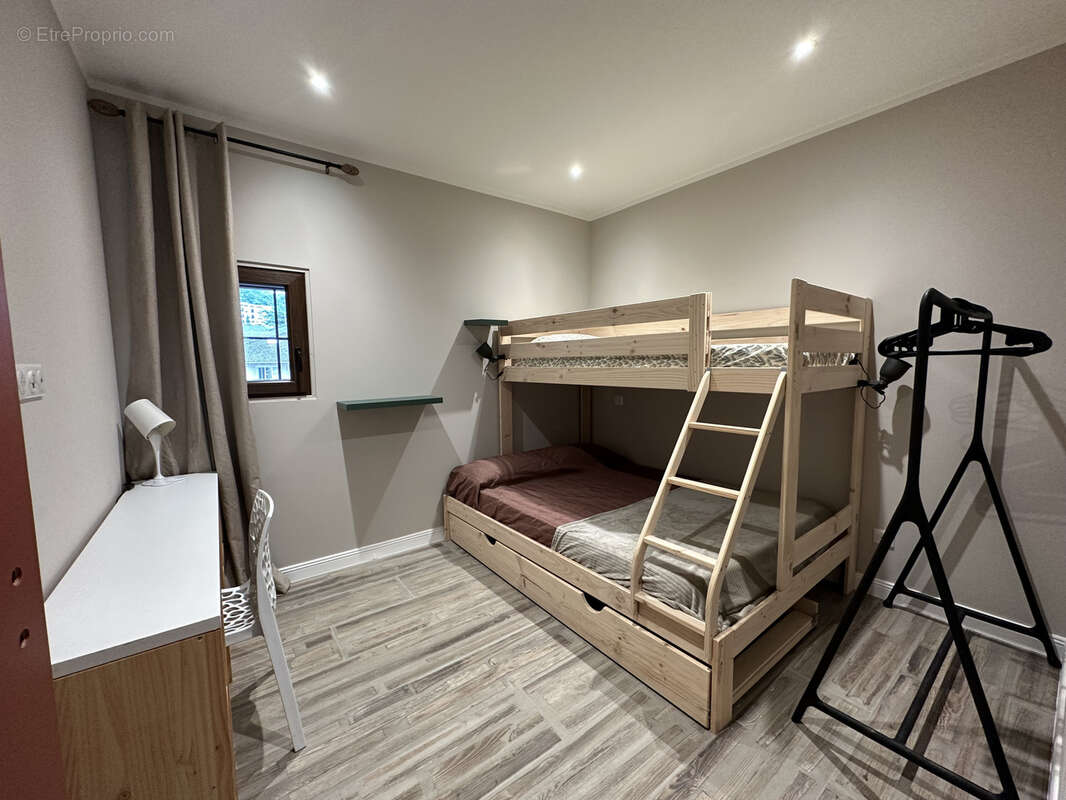 Appartement à AIX-LES-BAINS