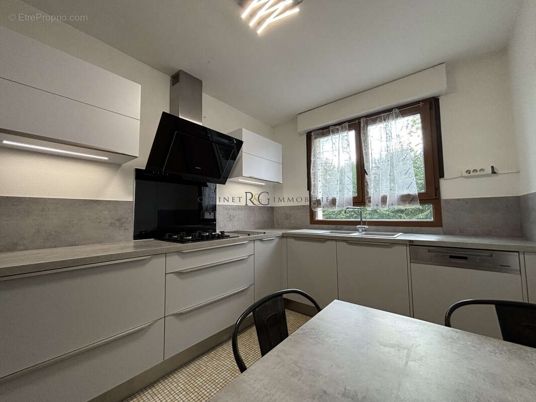 Cuisine - Appartement à LE BAN-SAINT-MARTIN