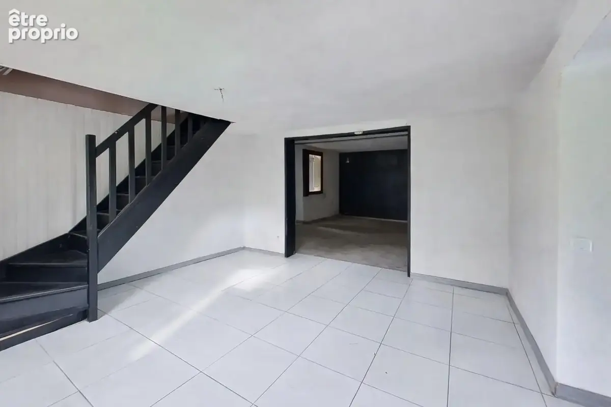 Maison à rénover au calme absolu – Petit Noir - photo 8