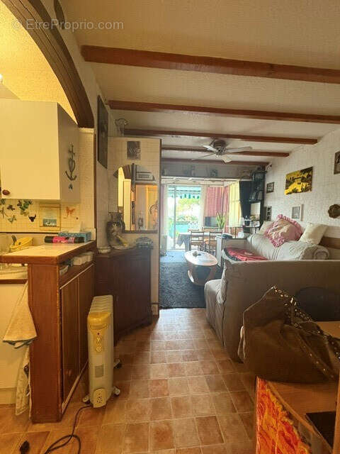 studio en rez de chaussée à rafraîchir - photo 8