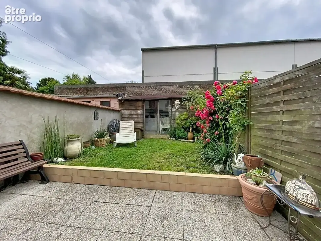 Maison 4 chambres avec jardin de ville - photo 8