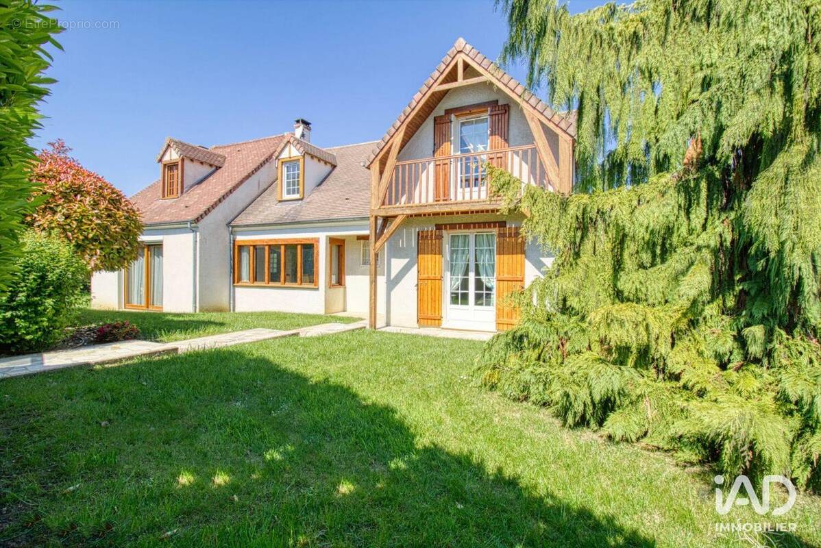 Photo 1 - Maison à CLAYE-SOUILLY