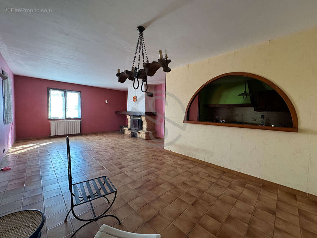 Maison Saint Jean De Galaure 4 pièce(s) 95 m2 - photo 4