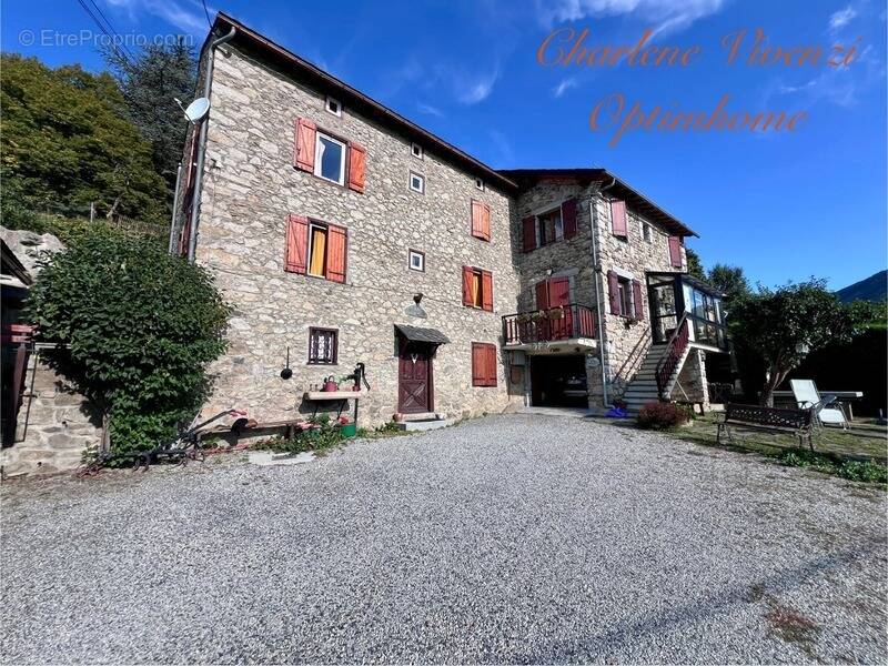Maison à ANGOUSTRINE-VILLENEUVE-DES-ESCALDES