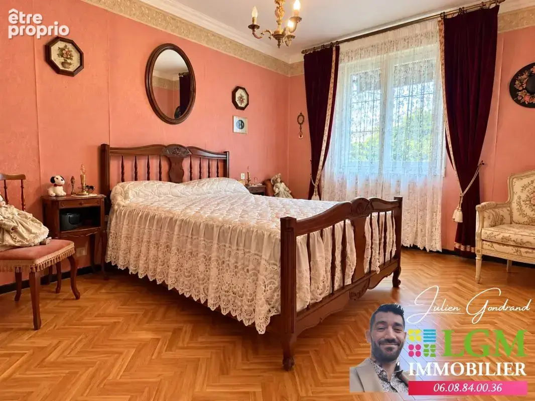 Maison de 132,62 m² avec piscine et terrain divisible et constructible de 1 374 m² à Rodilhan  - photo 12